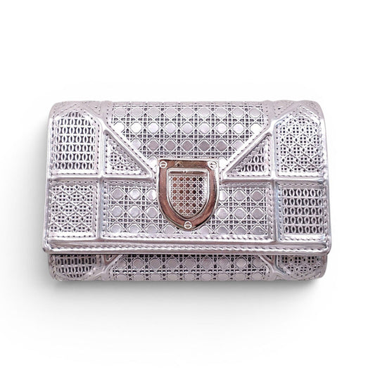 DIOR SILVER METALLIC DIORAMA WALLET