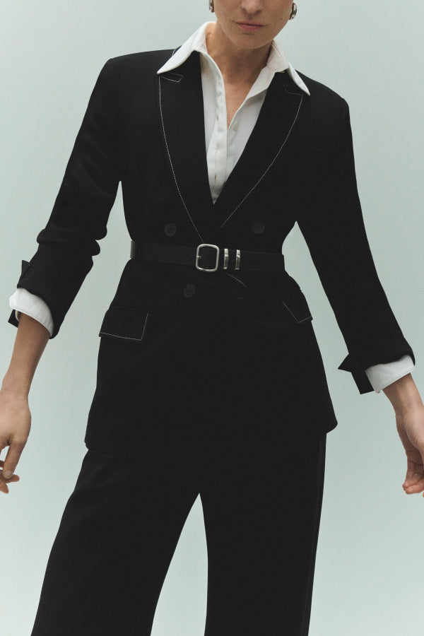 image of a woman wearing the everly belt in black | Exclude | Grid Hover