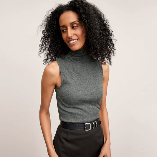 Front image of woman wearing the Jett Tank in Charcoal | Lead