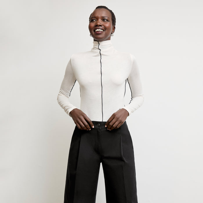 front image of a woman wearing the natasha top in cloud jersey | Lead